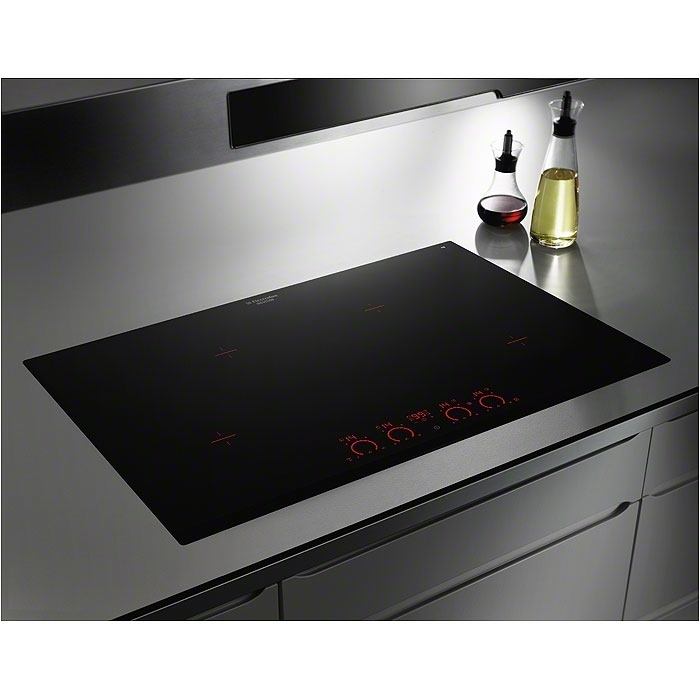 billede af nr 2 Electrolux induktionskogeplade